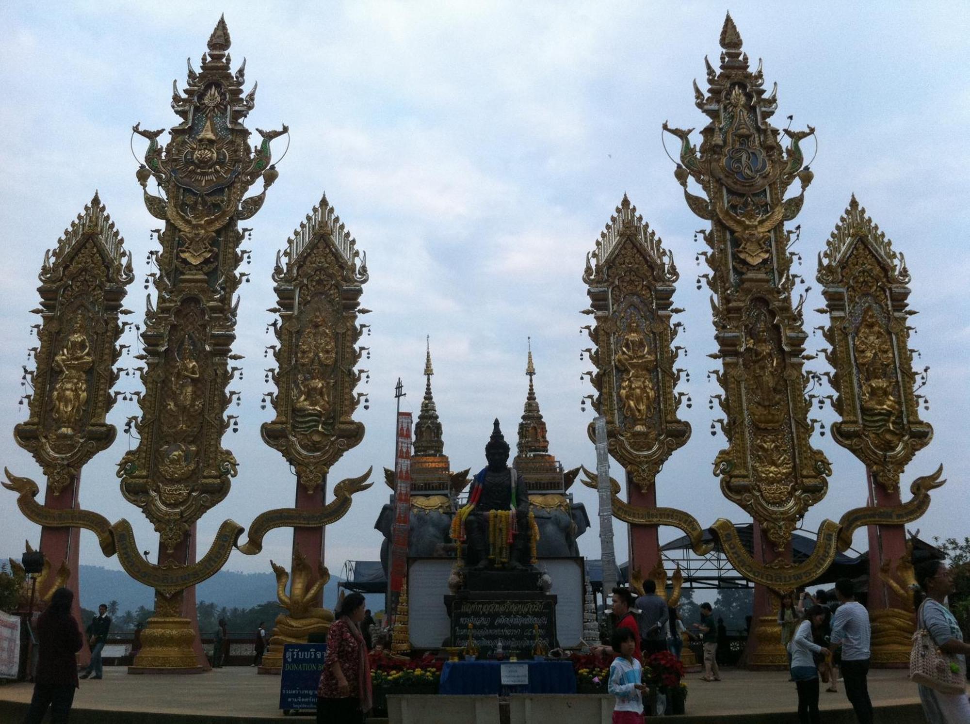 Ban Lom Jen Homestay Chiang Rai Bagian luar foto