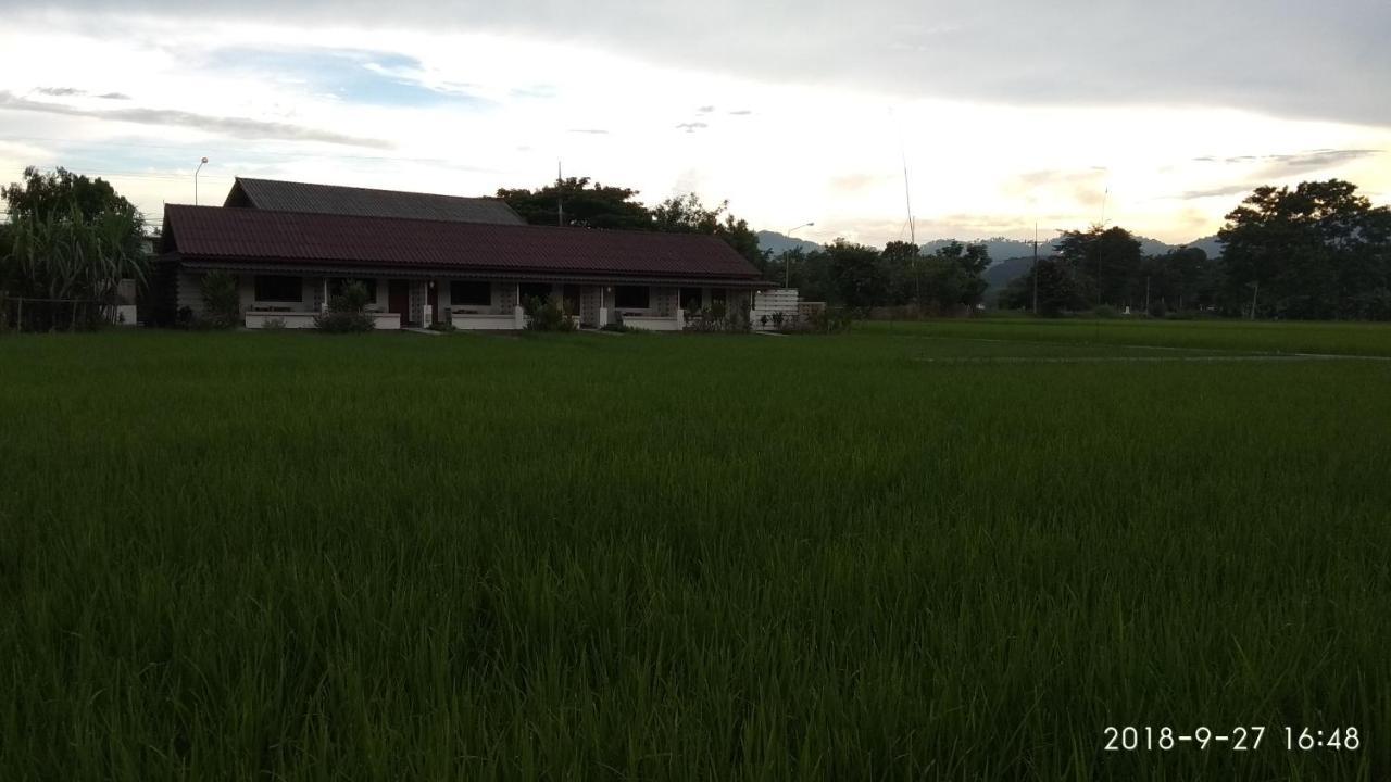 Ban Lom Jen Homestay Chiang Rai Bagian luar foto